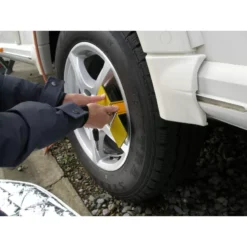 MILENCO Sabot De Roue Compact C 11 MILENCO Sabot De Roue Compact C -Matériel De Camping milenco sabot de roue compact c 3